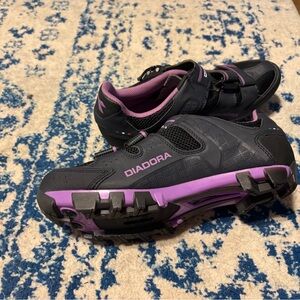 Diadora Black and Purple Women's Athletic Cycling Shoes